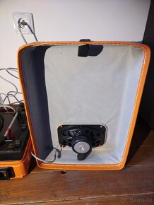 Kufrikovy gramofon tesla - 4