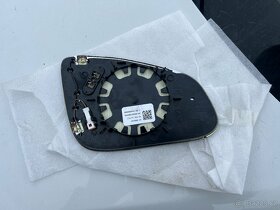 BMW M3 F80/ M4 F82/F83 levé sklo samozatmavovací - 4