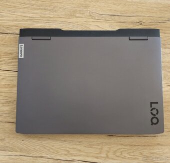 Lenovo LOQ 15IRH8 | RTX4060 | i5-13500H | 2560×1440 - 4