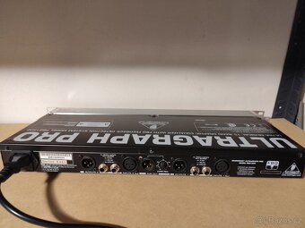 Prodám Behringer FBQ 1502 - 4