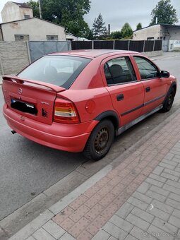 Opel Astra - 4