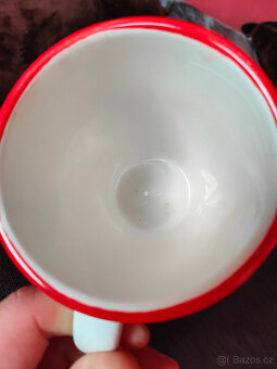 Hrnek ve tvaru jahody, ručně malovaný, 300 ml / použité - 4