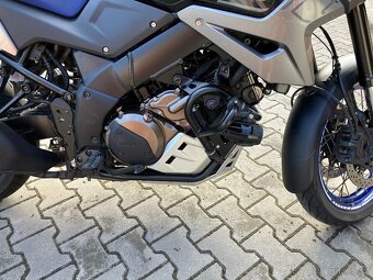 Suzuki v strom 1050 xt - 4