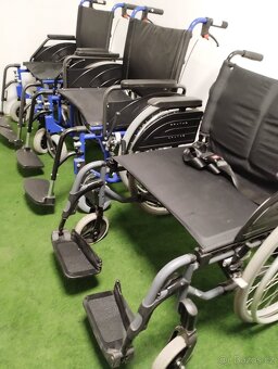Mechanický invalidní vozík XXXXL, šířka 62 cm - 4