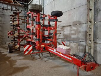 HORSCH Terrano 6 FX - 4