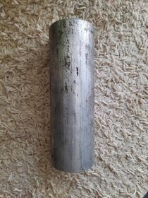 Kruhová hliníková tyč 62 x 188 mm - 4