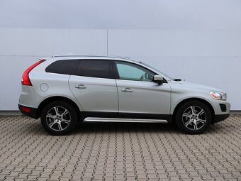 Volvo XC60 2.4 Diesel Automat 4x4 - 4