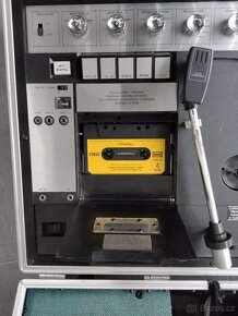 Crown trojkombinace radio-kazeta-gramo-luxusni-rarita. - 4