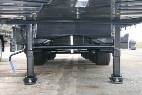 Nový návěs plachta Kässbohrer K.SCS M / 90 - 12 / 27 - 4