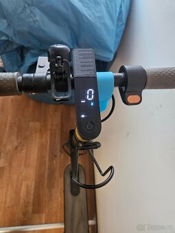 Elektrokoloběžka Xiaomi Mi Electric Scooter 3 - 4