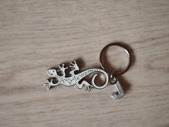 Přívěšek ještěrka 2× (Mallorca a písmenko "J"),ostatní - 4