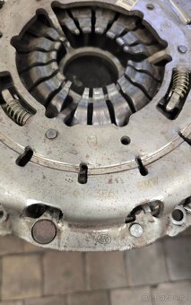 Spojka z bmw e87 N47 - 4