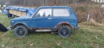 Lada Niva - 4