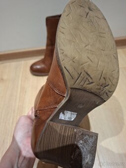 Damske kotnikove boty 39 - 4