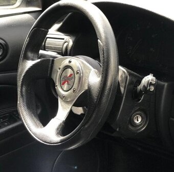 Malý sportovní volant - 4