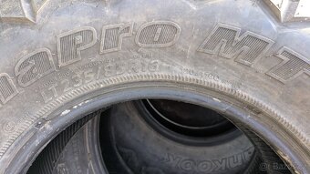 Pneu 235/85 R16 - 4