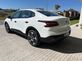 Citroën C4 X 1.2 Pure-Tech 100 FEEL - 4