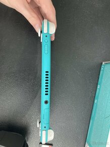 Nintendo Switch Lite Turquoise - 4
