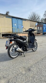 Aprilia Scarabeo 50 - 4