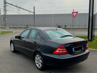 Mercedes C200 Kompressor R.v. 2005 Facelift Top Stav - 4