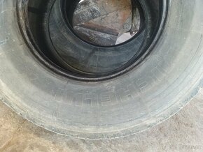 Prodej pneu Michelin 425/65 R 22,5 - 4