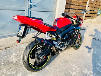 Yamaha YZF-R1, možnost splátek a protiúčtu - 4