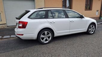 Škoda Octavia 3 Combi Style 1,6 TDI 81kW ČR 1.maj. 2015 - 4