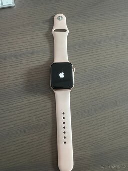 Apple Watch Series 6 44mm - 4