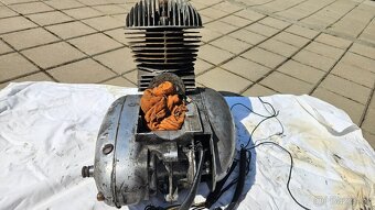 Motor Jawa Čz - 4