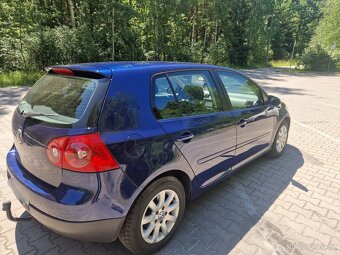 Volkswagen Golf 5 1.6i/Klimatizace/Tažné/Tempomat - 4