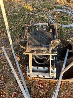 Hydraulická vibrační deska HARDY na bagr - 4