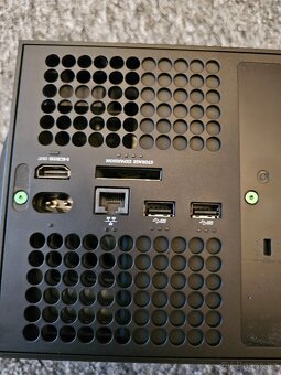 Xbox Series X - 4