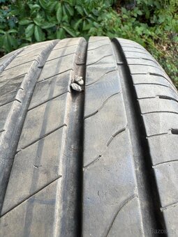 Goodyear efficientgrip 2 suv 215/65 r17 - 4