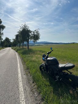 Triumph trident 660 - 4
