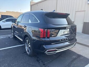 Kia Sorento Hybrid EX 1.6L 2022 - 4