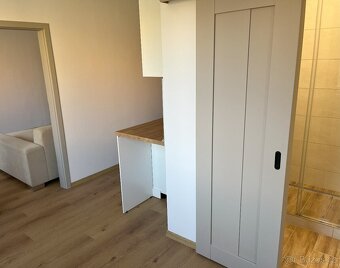 Pronájem kompletně zrekonstruovaného bytu 3+1 - 4