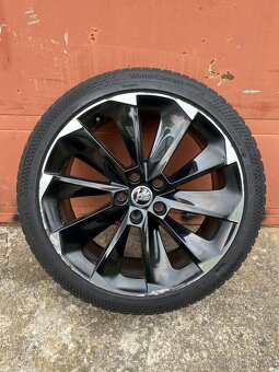 Škoda Superb R19 zimní sada Supernova - 4