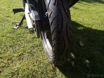 Honda CBR 125R - 4