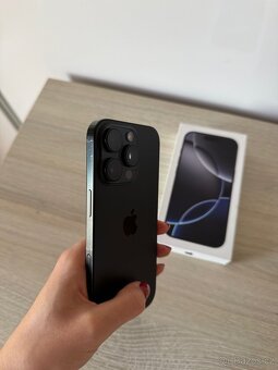 iPhone 16 pro - 4