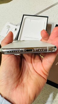 IPhone 11pro 64GB stříbrný, hezky stav - 4