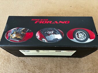 Ferrari 599 GTB Fiorano 1:18 [Hot Wheels Elite] - 4
