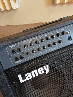 kytarové kombo LANEY GC60A - 4