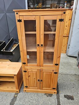 SESTAVA DŘEVĚNÉHO NÁBYTKU.... - 4