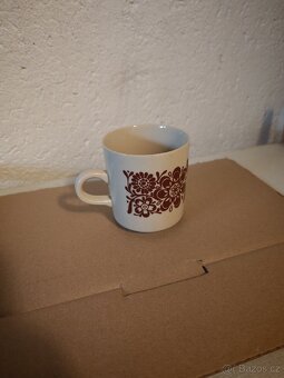 Retro hrnky a skleničky - 4