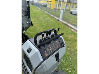 dumper, stavební kolečko, hydraulický dumper, přepravník - 4