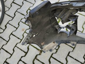 Citroen Spacetourer,Peugeot Traveler - přední naraznik - 4