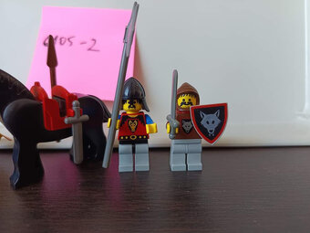 LEGO Castle 6105 Medieval Knights - 4