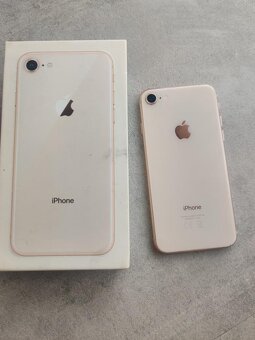 Apple iPhone 8 - 4