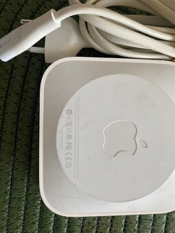 APPLE AIRPORT EXPRESS A1392: WIRELESS 802.11n Wi-Fi ROUTER - 4