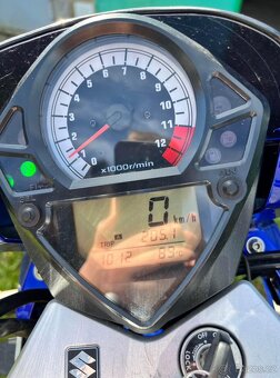 Suzuki SV 650 - 4